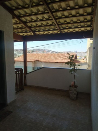 Imagem Casa com 4 Quartos à Venda, 110 m² em Sapucaia Ii - Contagem