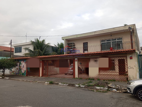 Casa com 3 Quartos à Venda,  em Vila Barros - Guarulhos