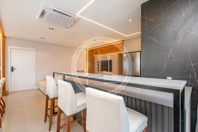 Imagem Apartamento com 4 Quartos à Venda, 137 m² em Pioneiros - Balneário Camboriú Imagem Apartamento com 4 Quartos à Venda, 137 m² em Pioneiros - Balneário Camboriú