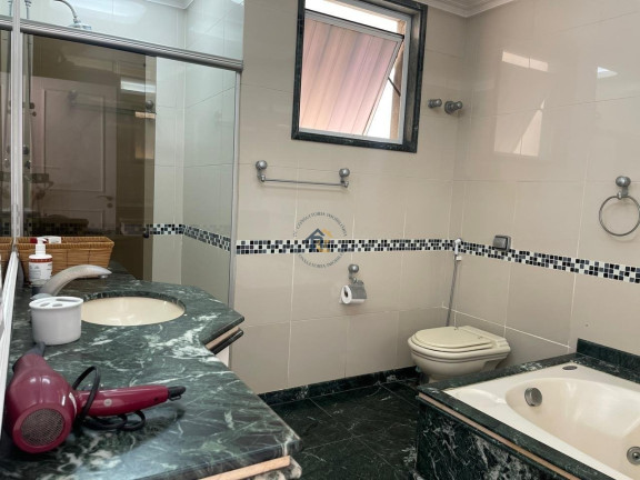 Imagem Apartamento com 3 Quartos para Alugar, 200 m² em Ipanema - Rio De Janeiro Imagem Apartamento com 3 Quartos para Alugar, 200 m² em Ipanema - Rio De Janeiro