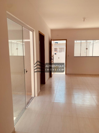 Casa com 2 Quartos à Venda, 64 m² em Jardim São Bernardino - Suzano