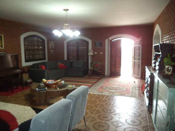 Imagem Chácara com 3 Quartos à Venda, 58.800 m² em Santos - Piedade