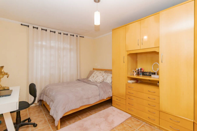 Imagem Casa com 3 Quartos à Venda, 140 m² em Guaíra - Curitiba