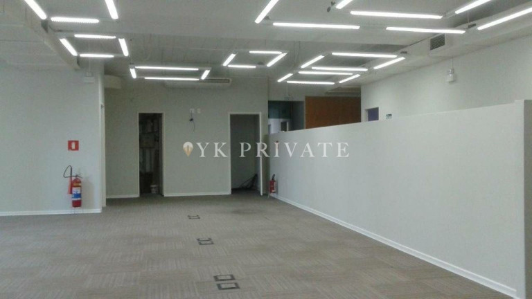 Imagem Sala Comercial à Venda, 375 m² em Cidade Monções - São Paulo Imagem Sala Comercial à Venda, 375 m² em Cidade Monções - São Paulo