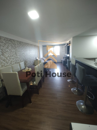 Imagem Imóvel com 3 Quartos à Venda, 98 m² em Ponta Negra - Natal