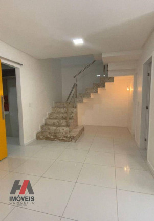 Imagem Casa com 4 Quartos à Venda, 182 m² em Eusébio - Eusébio