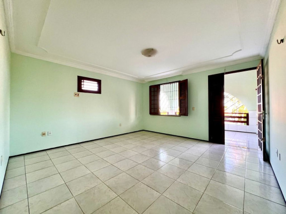 Imagem Casa com 4 Quartos à Venda, 180 m² em Sapiranga - Fortaleza