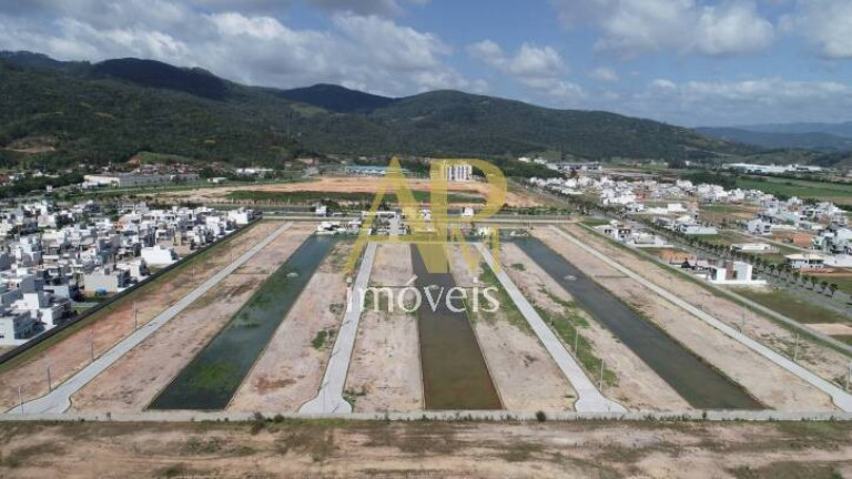 Imagem Terreno à Venda, 150 m² em Beira Rio - Biguaçu Imagem Terreno à Venda, 150 m² em Beira Rio - Biguaçu