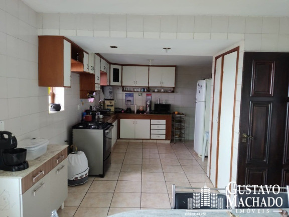 Imagem Casa com 3 Quartos à Venda, 360 m² em Jardim Suíça - Volta Redonda