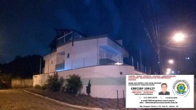 Casa com 3 Quartos à Venda, 242 m² em Praia Grande