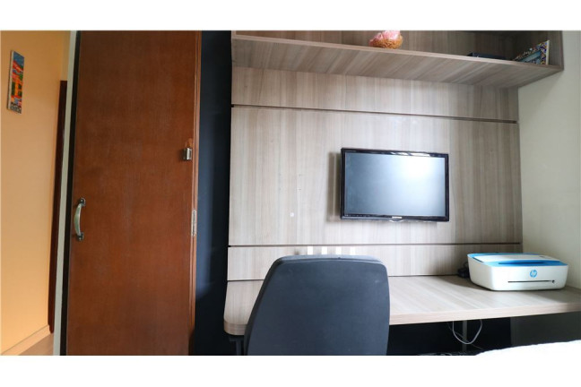 Imagem Casa com 3 Quartos à Venda,  em Jardim Bom Refúgio - São Paulo