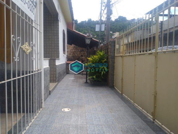 Imagem Casa com 4 Quartos à Venda, 170 m² em Santa Rosa - Niterói