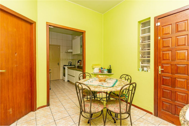 Imagem Casa com 3 Quartos à Venda, 119 m² em Azenha - Porto Alegre