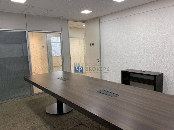 Imagem Sala Comercial à Venda ou Locação, 588 m² em Brooklin - São Paulo Imagem Sala Comercial à Venda ou Locação, 588 m² em Brooklin - São Paulo