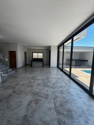 Imagem Casa com 4 Quartos à Venda, 273 m² em Loteamento Floresta - São José Dos Campos
