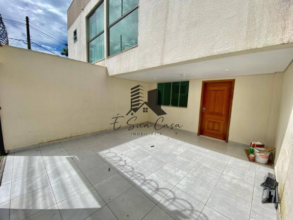 Foto do imóvel Casa com 3 Quartos à Venda, 180 m² em Cabral - Contagem
