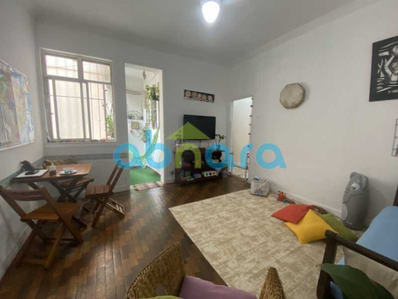 Apartamento com 2 Quartos à Venda, 90 m² em Copacabana - Rio De Janeiro