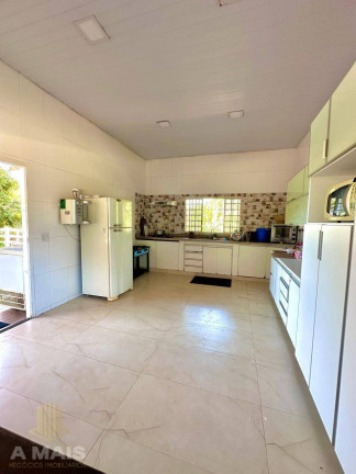 Imagem Chácara com 5 Quartos à Venda, 8.000 m² em Setor Central - Aragoiânia Imagem Chácara com 5 Quartos à Venda, 8.000 m² em Setor Central - Aragoiânia