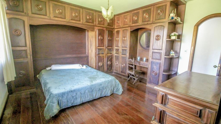 Imagem Casa com 4 Quartos à Venda, 228 m² em Quinta Da Barra - Teresópolis Imagem Casa com 4 Quartos à Venda, 228 m² em Quinta Da Barra - Teresópolis