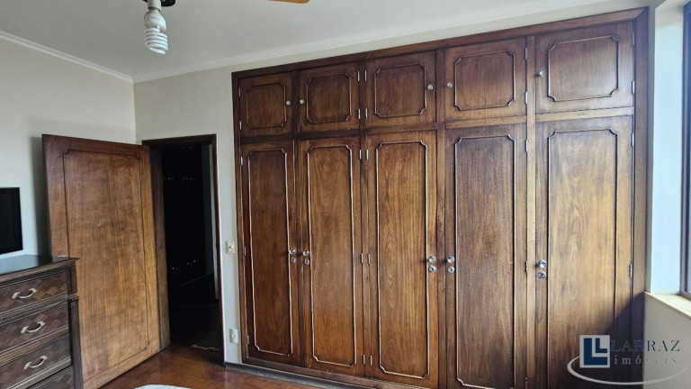 Imagem Casa com 3 Quartos à Venda, 295 m² em Jardim Sumaré - Ribeirão Preto Imagem Casa com 3 Quartos à Venda, 295 m² em Jardim Sumaré - Ribeirão Preto