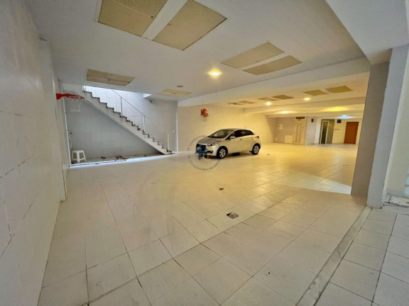 Imagem Casa com 7 Quartos para Alugar, 740 m² em Itacoatiara - Rio De Janeiro