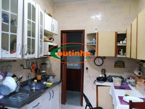 Imagem Casa com 6 Quartos à Venda, 271 m² em Andaraí - Rio De Janeiro Imagem Casa com 6 Quartos à Venda, 271 m² em Andaraí - Rio De Janeiro