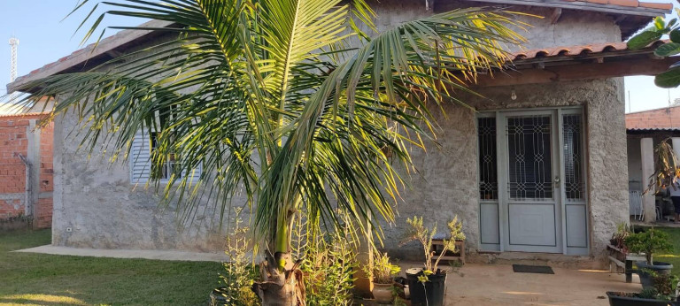 Imagem Chácara com 2 Quartos à Venda, 1.080 m² em Zona Rural - Araçoiaba Da Serra