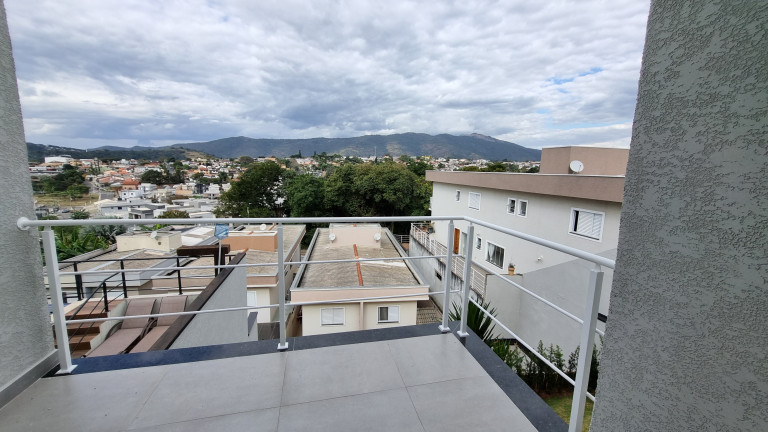 Imagem Casa com 3 Quartos à Venda, 170 m² em Jardim Do Lago - Atibaia Imagem Casa com 3 Quartos à Venda, 170 m² em Jardim Do Lago - Atibaia