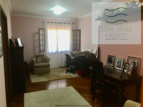 Imagem Casa com 3 Quartos à Venda, 500 m² em Vila Rosália - Guarulhos Imagem Casa com 3 Quartos à Venda, 500 m² em Vila Rosália - Guarulhos