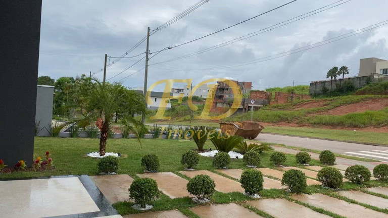 Imagem Casa de Condomínio com 4 Quartos à Venda, 600 m² em Terra Preta - Mairiporã Imagem Casa de Condomínio com 4 Quartos à Venda, 600 m² em Terra Preta - Mairiporã