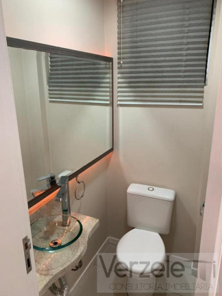 Imagem Apartamento com 3 Quartos para Alugar, 170 m² em Centro - Balneário Camboriú Imagem Apartamento com 3 Quartos para Alugar, 170 m² em Centro - Balneário Camboriú