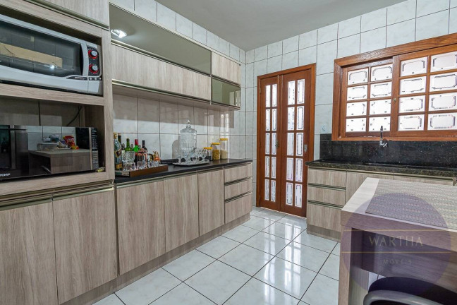 Imagem Casa com 4 Quartos à Venda, em Vila Imbuí - Cachoeirinha Imagem Casa com 4 Quartos à Venda, em Vila Imbuí - Cachoeirinha