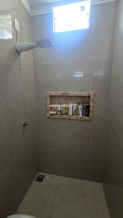 Imagem Casa com 2 Quartos à Venda, 125 m²