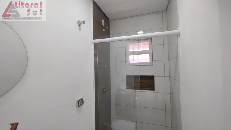 Imagem Casa com 2 Quartos à Venda, 48 m² em Maracanã - Praia Grande Imagem Casa com 2 Quartos à Venda, 48 m² em Maracanã - Praia Grande