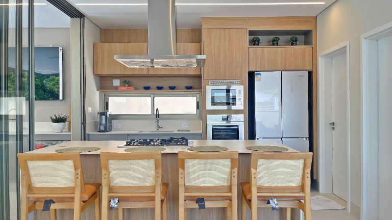 Imagem Casa com 6 Quartos à Venda, 370 m² em Riviera De São Lourenço - Bertioga Imagem Casa com 6 Quartos à Venda, 370 m² em Riviera De São Lourenço - Bertioga
