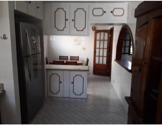Imagem Casa de Condomínio com 5 Quartos à Venda, 510 m² em Itaipu - Niterói Imagem Casa de Condomínio com 5 Quartos à Venda, 510 m² em Itaipu - Niterói