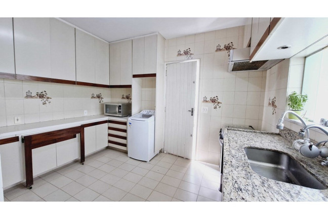 Imagem Casa com 3 Quartos à Venda,  em Vila Nova Conceição - São Paulo