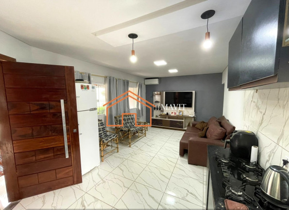 Imagem Casa com 2 Quartos à Venda, 105 m² em Petrópolis - Joinville Imagem Casa com 2 Quartos à Venda, 105 m² em Petrópolis - Joinville