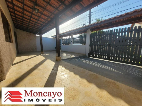 Imagem Casa com 3 Quartos à Venda, 250 m² em Praia Das Palmeiras - Caraguatatuba