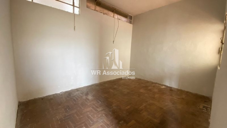 Imagem Casa com 2 Quartos à Venda, 119 m²