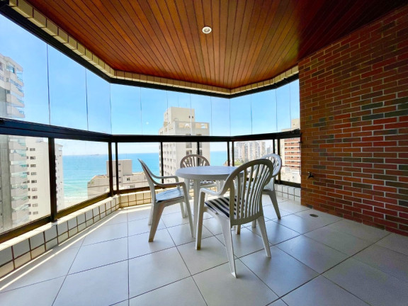 Apartamento com 4 Quartos à Venda, 190 m² em Jardim Astúrias - Guarujá