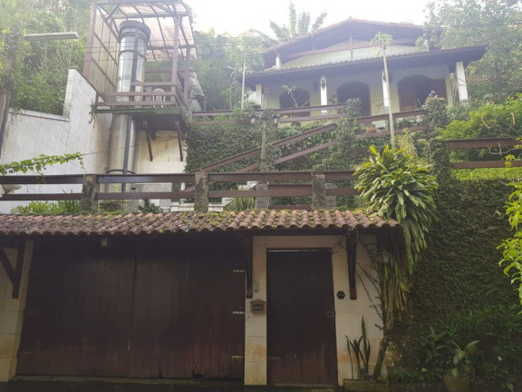 Imagem Casa com 5 Quartos à Venda, 300 m² em Itaipu - Niterói