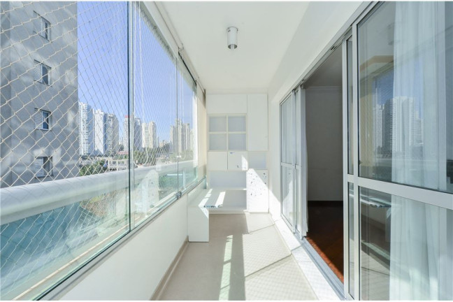 Imagem Imóvel com 4 Quartos à Venda, em Campo Belo - São Paulo Imagem Imóvel com 4 Quartos à Venda, em Campo Belo - São Paulo