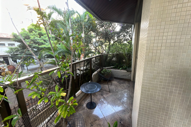 Imagem Apartamento com 3 Quartos à Venda, 194 m² em Moema - São Paulo