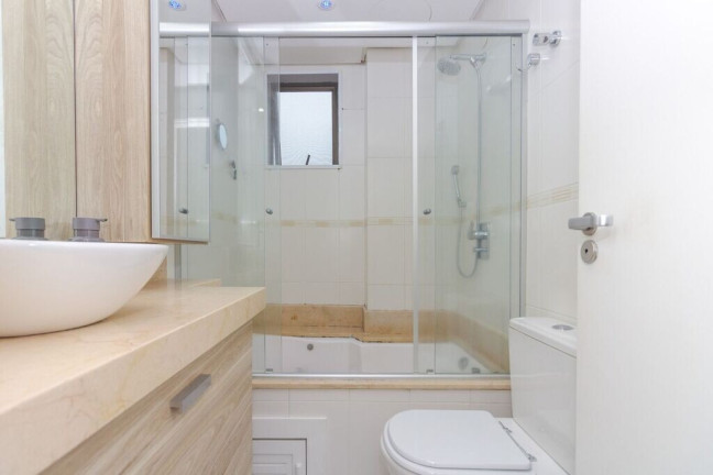 Imagem Apartamento com 3 Quartos à Venda, 137 m² em Cristo Redentor - Porto Alegre