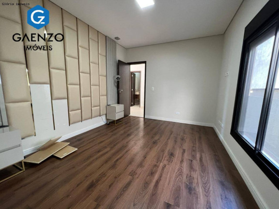 Imagem Casa de Condomínio com 4 Quartos à Venda, 178 m² em Suru - Santana De Parnaíba Imagem Casa de Condomínio com 4 Quartos à Venda, 178 m² em Suru - Santana De Parnaíba