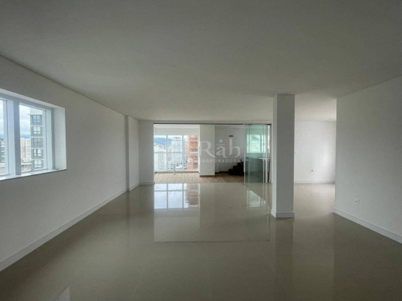 Imagem Cobertura com 4 Quartos à Venda, 228 m² em Meia Praia - Itapema Imagem Cobertura com 4 Quartos à Venda, 228 m² em Meia Praia - Itapema