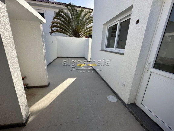 Casa com 4 Quartos à Venda, 266 m² em Condominio Green Village - Xangri-lá