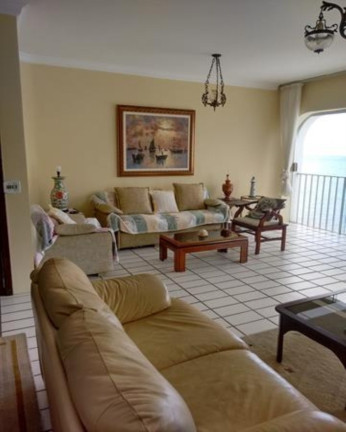 Imagem Apartamento com 3 Quartos à Venda, 145 m² em Pitangueiras - Guarujá
