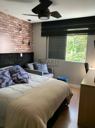 Imagem Apartamento com 3 Quartos à Venda, 130 m² em Moema - São Paulo